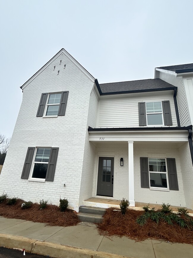 Photo - 531 Rosewood Ln Townhome