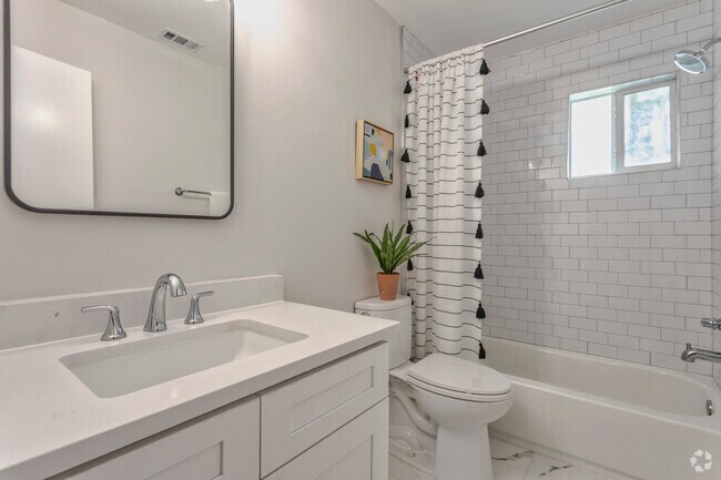 Photo - The District Apartments