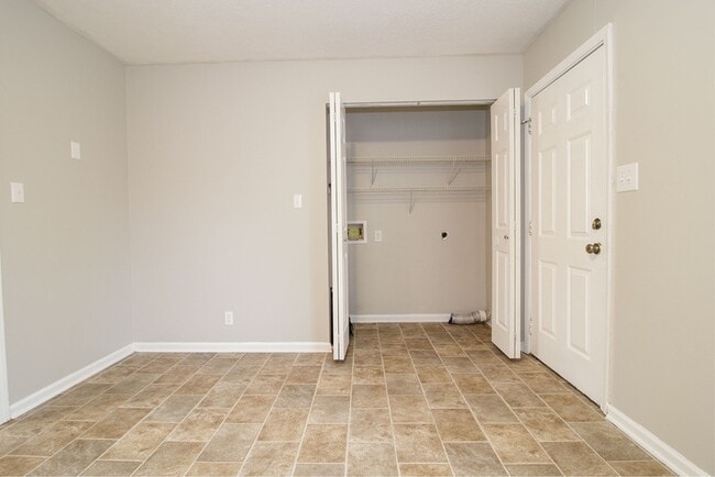 Photo - 632 Artic Ave