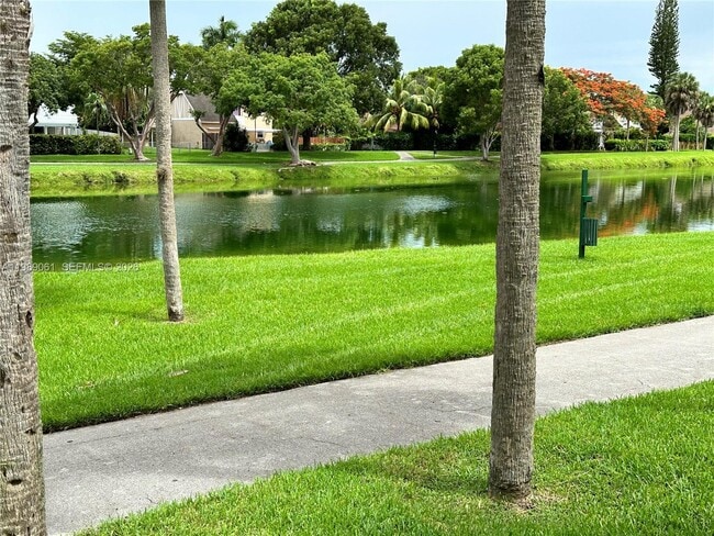 Photo - 14832 SW 104th St