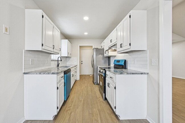 Photo - Newly Renovated Broken Arrow Beaut! Available for Immediate Move In!