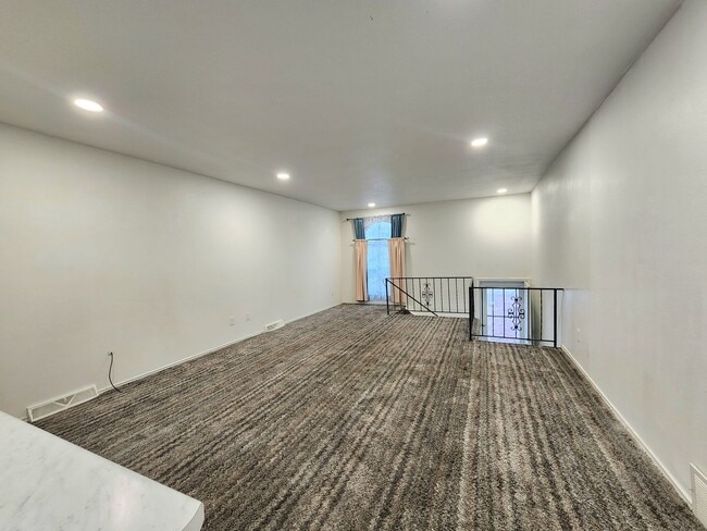 832 S Waterleaf Pl Unit 832 S Waterleaf