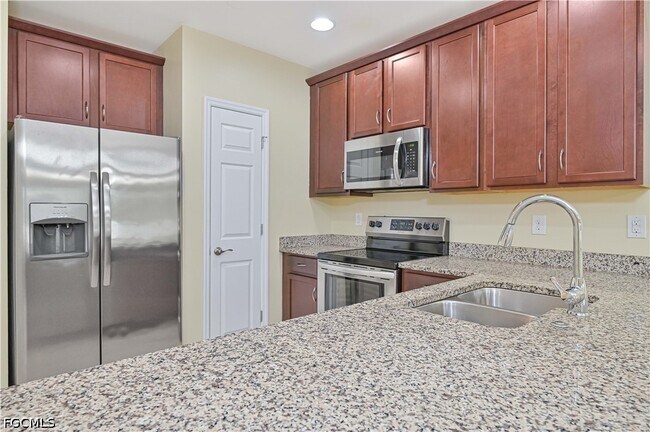 Photo - 3739 Crofton Court