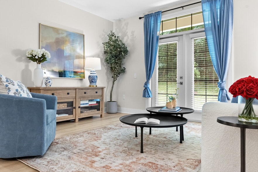 Azalea - Living Space