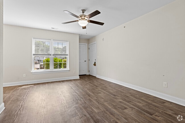 2 Bedroom Unit - Elm