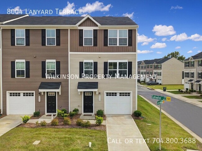 A Lovely 3BR/2.5BTH Transitional Townhome ... - A Lovely 3BR/2.5BTH Transitional Townhome ...