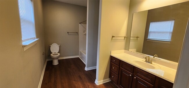 Photo - 20 Louisiana St