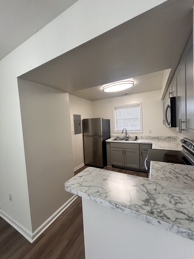 Photo - 1141 Fords Pointe Cir