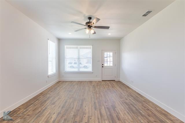 Photo - 364 Kristie Path