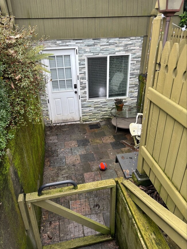 Photo - 1409 N 40th St Unidad B