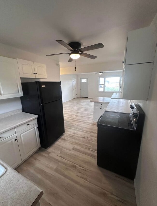 Photo - Spruce St Duplex Unidad 96