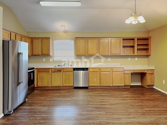 Photo - 432 Round Rock Rd