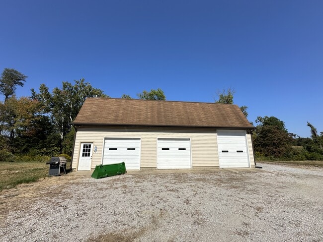 Building Photo - 6131 N 450 W