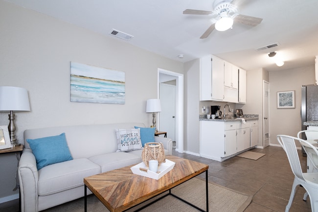 Photo - 1517 Nogales St Apartment Unit 1527 B