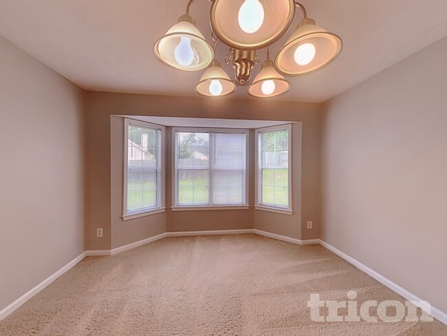 Photo - 4549 Aladdin Ct