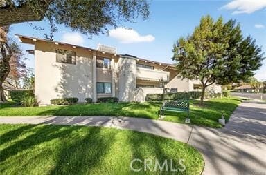 Building Photo - 13624 La Jolla Cir Unit H