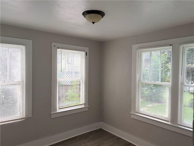 Photo - 1321 Spring Hill Ave
