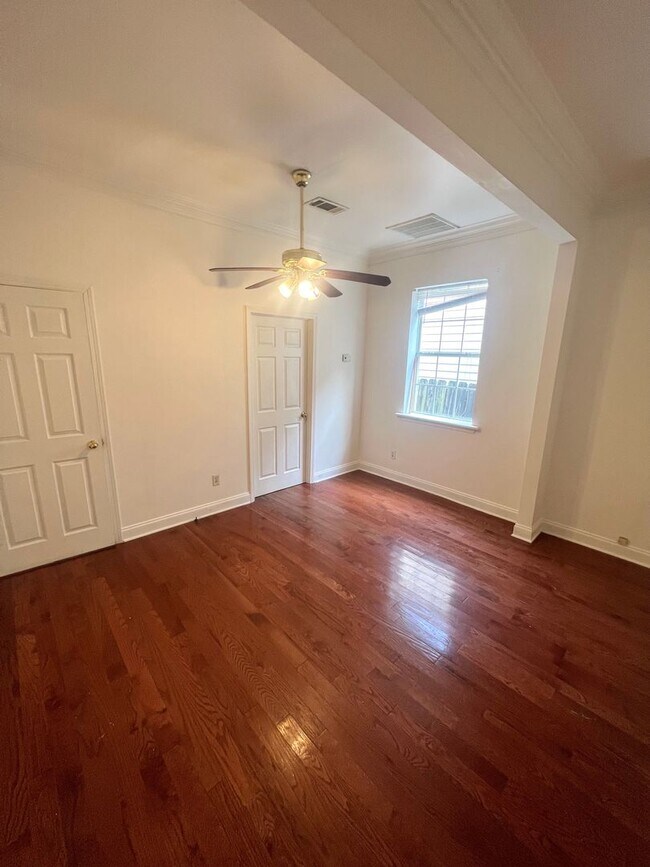 Photo - 150-150 Millaudon St Unit 150