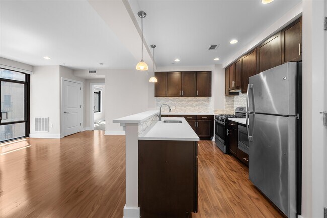 Photo - 1040 John F. Kennedy Blvd Unit 305