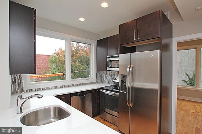 Photo - 1600 South St Apartment Unit 3