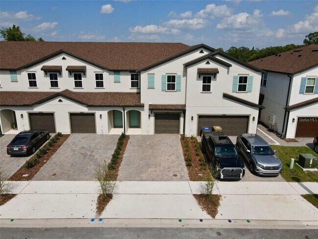 Building Photo - 4561 Small Creek Rd