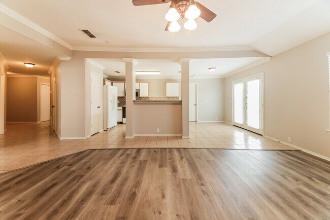 3312 Bent Creek Dr