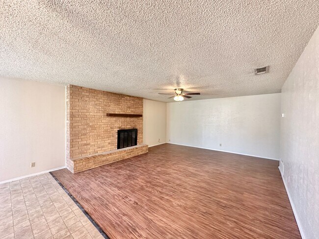 Photo - 3006 Trenton Dr Unidad 3006 B Trenton