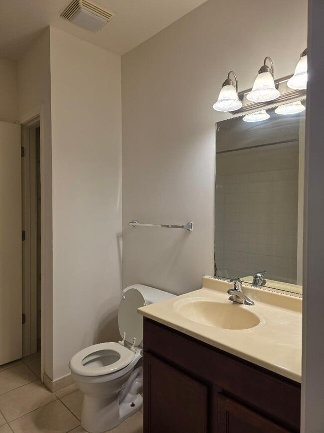 Photo - 3522 S State St