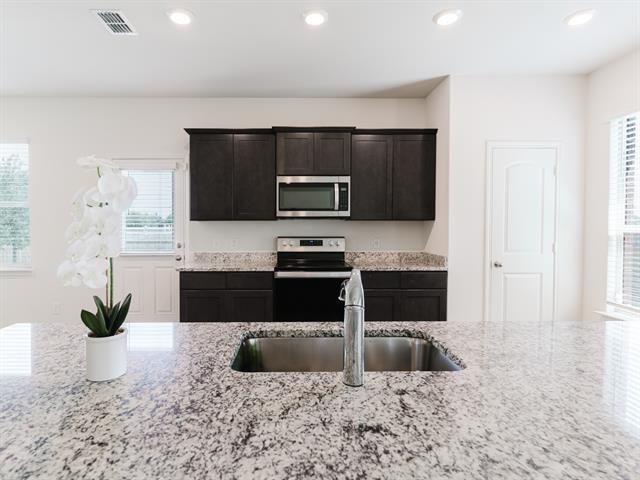 Photo - 608 Aqueduct Dr