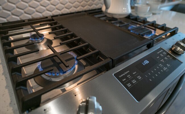 Photo - 160 Birdsall St