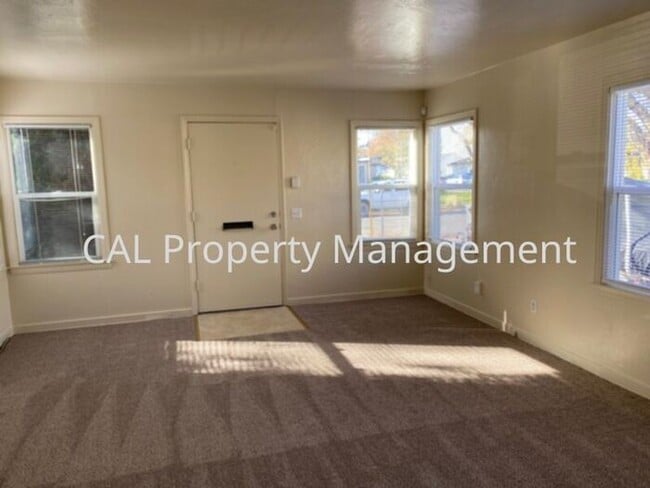 Photo - Two Bedroom for Rent in South Salinas, CA!