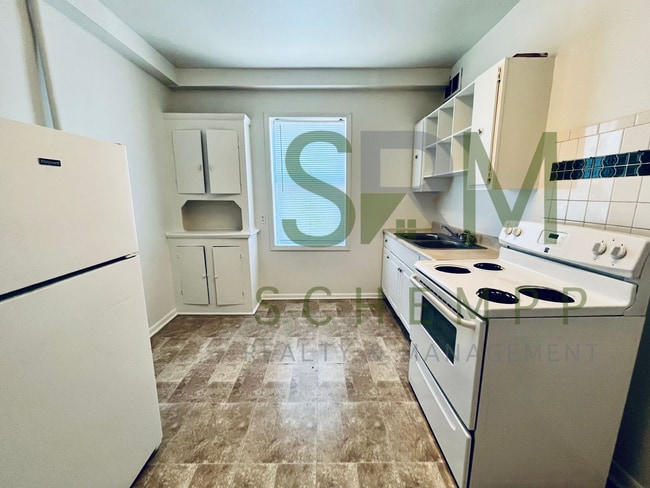 Photo - 307 Woodbine St Unit 1