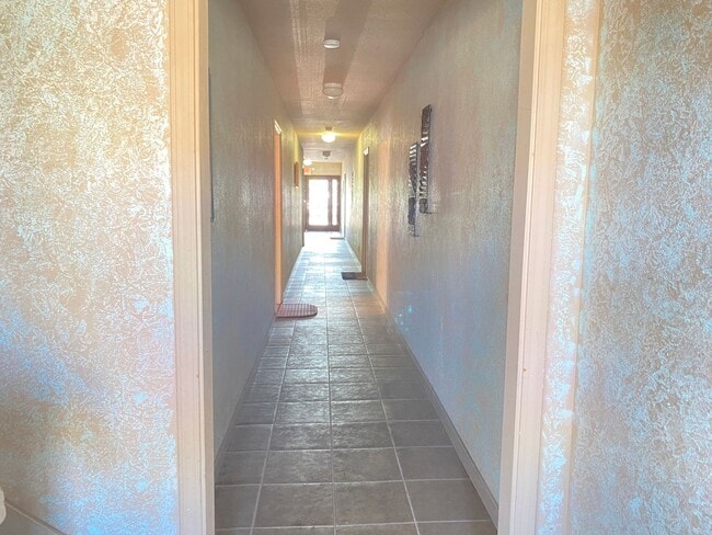 122 W Oak St Unit 2