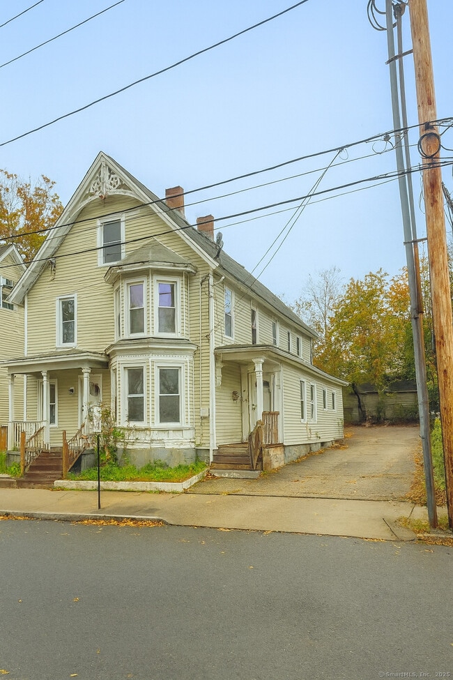 Building Photo - 55 4th St