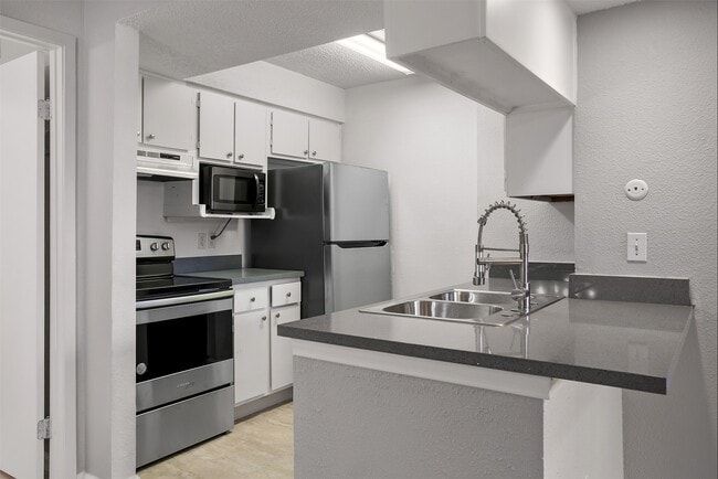 Photo - 260 El Dorado Blvd Unidad 2407