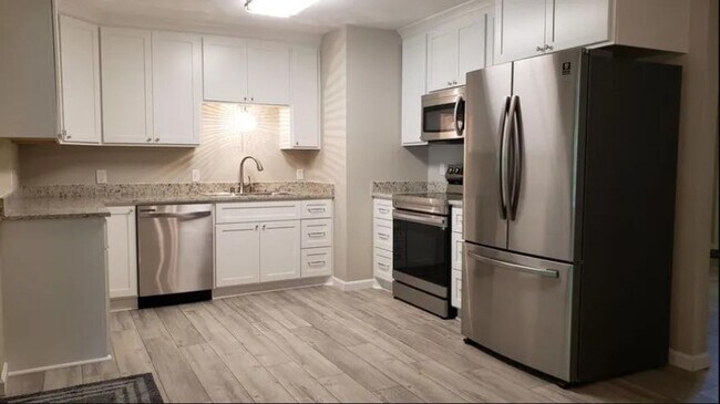 Photo - 120 Powell Dr