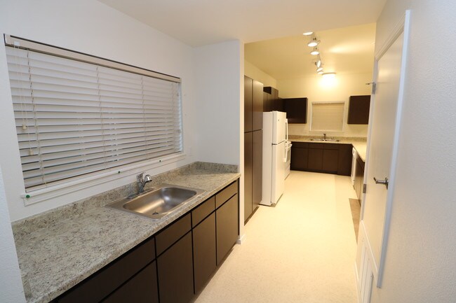 El Camino Real Apartments, 21 S Chile Ln, Hatch, NM 87937 - El Camino Real Apartments