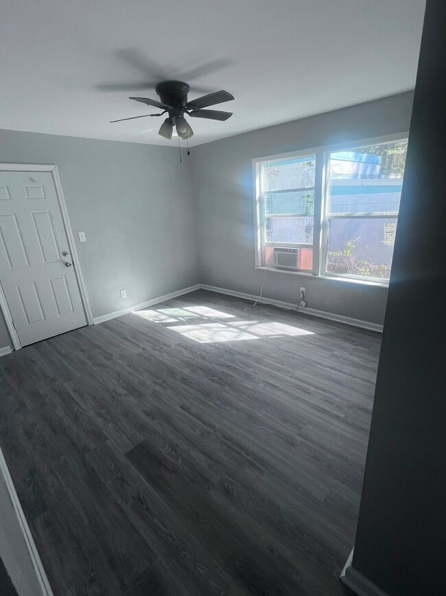 Photo - 1302 Shore Acres Dr