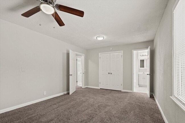 Photo - 7704 E 103rd Terrace