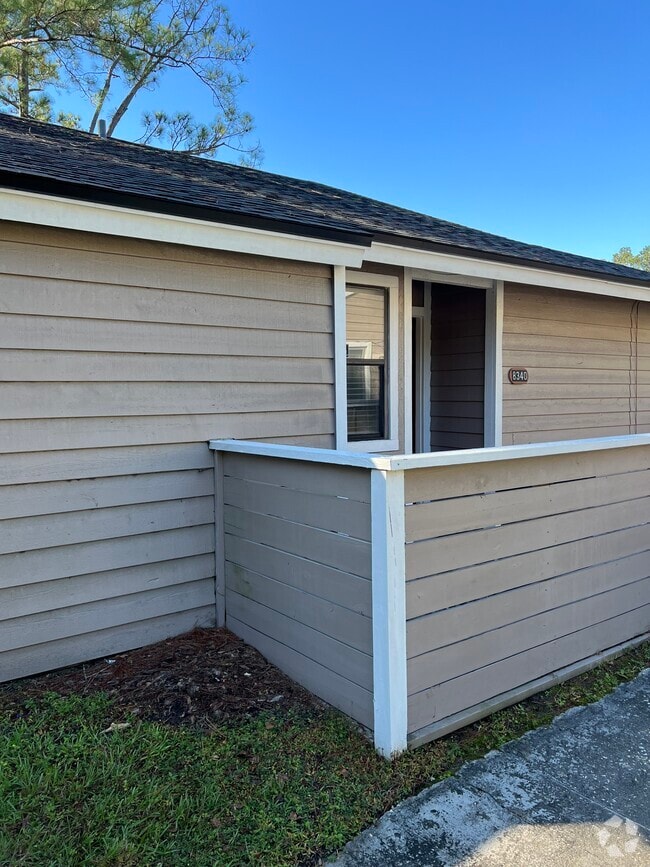 Building Photo - 8340 Westover Ct Rental