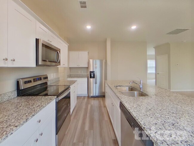 Photo - 2609 Sanders Crk Rd