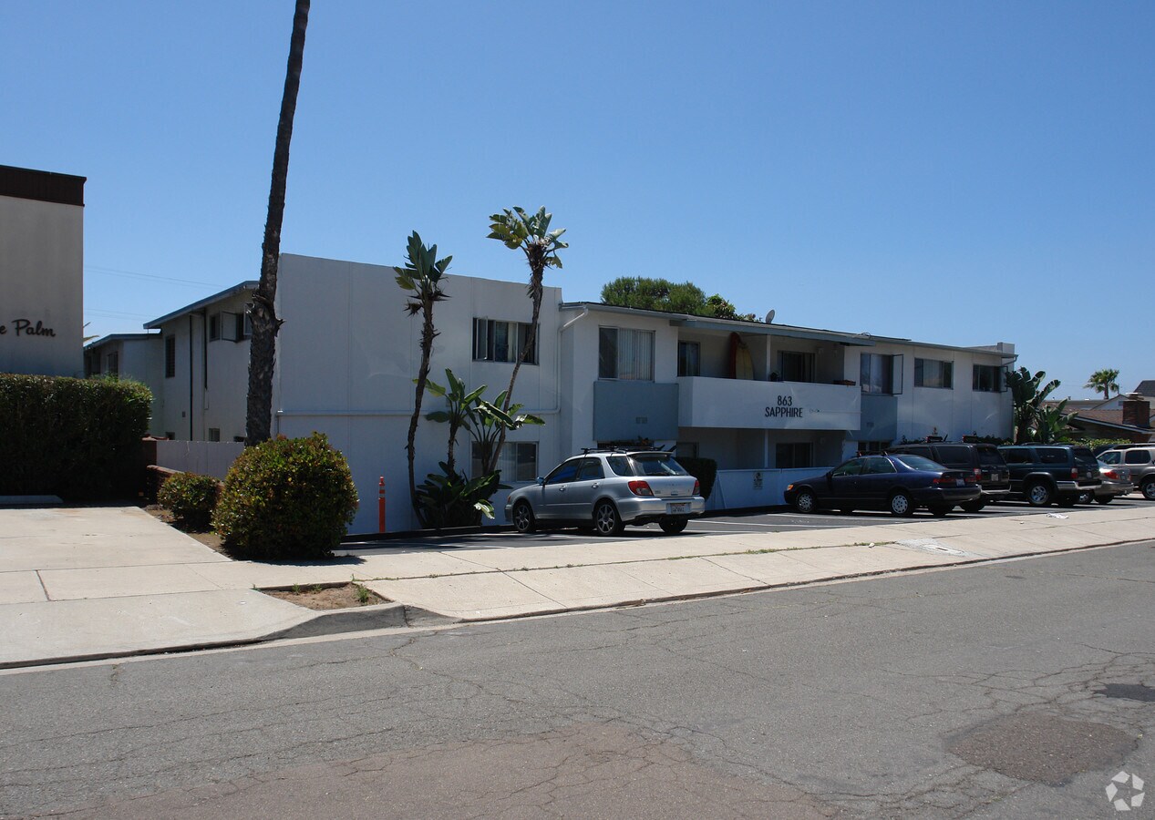 Photo - 863 Sapphire St Apartments