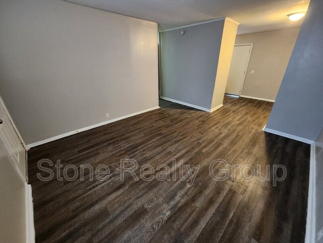 Photo - 5237 N 13 1/2 St