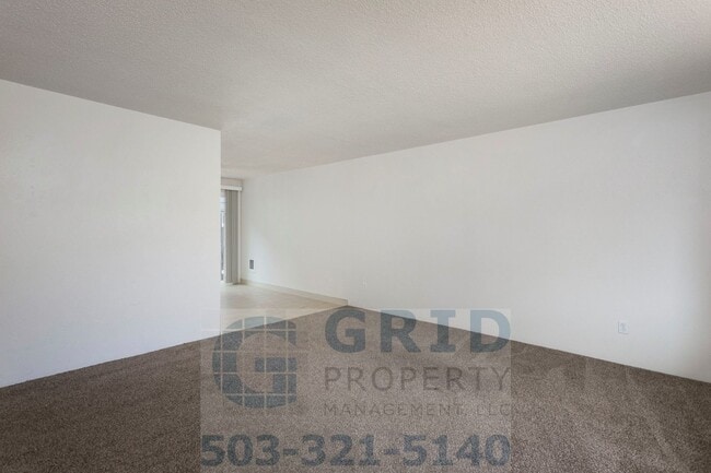 Photo - Two Bedroom Apartment Available - Private ... Unidad 7033