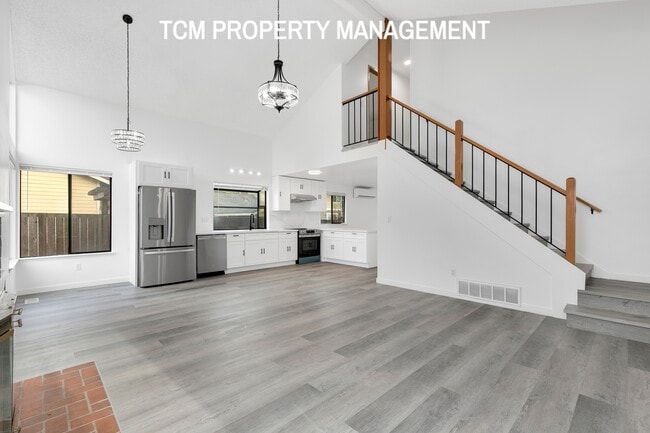 Photo - 35426 18th Ave SW