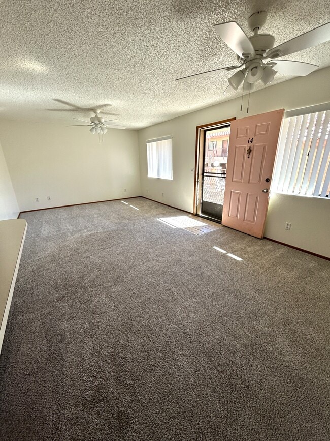 Living room - 1957 Mesquite Ave Unit 14