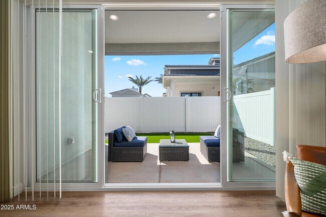 Photo - 15601 W Cactus Rd