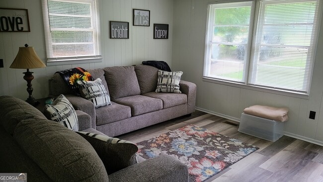 Photo - 114 Randall Ave