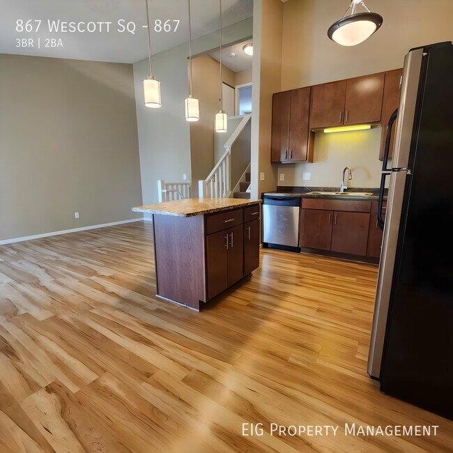 Photo - 867 Wescott Square Unit 867