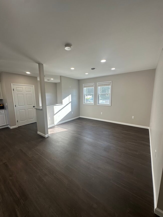 Photo - 6351 E Townline Rd